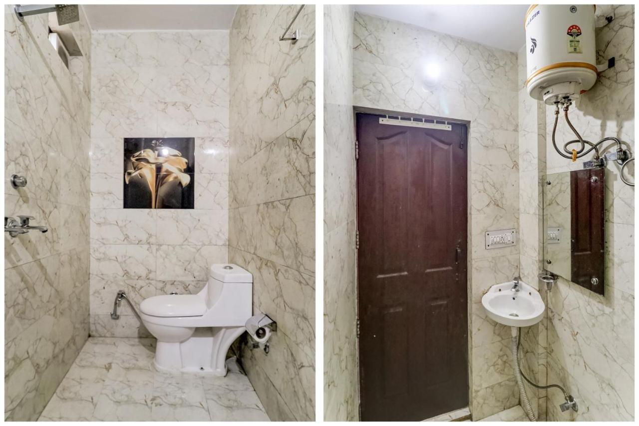 Oyo Hotel R K Residency Гургаон Екстериор снимка